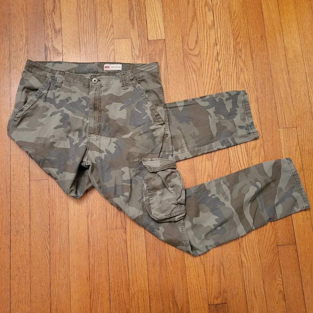 Wrangler Regular Taper Camo Cargo Pants 34x32 Hunting Outdoors Utility Work‎